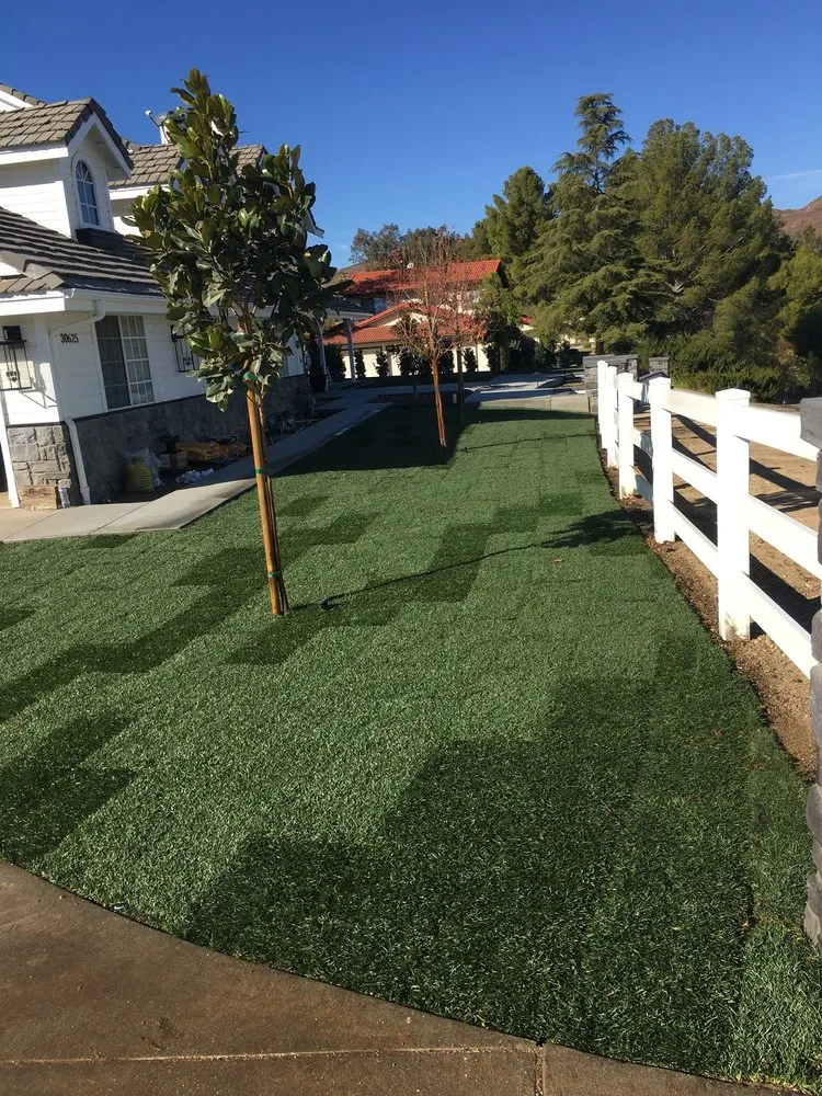 Top-rated garden landscaping for beautiful yards in Castaic, CA by Done Right Landscape
