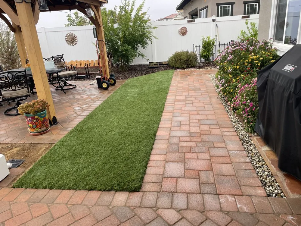 Local residential landscaping in Castaic, CA - Done Right Landscape