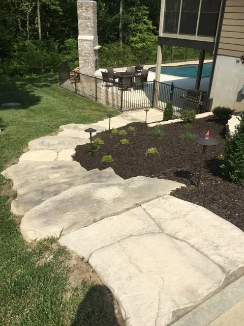 Local lawn mowing service experts serving St. Peters, MO - Done Right Landscapes