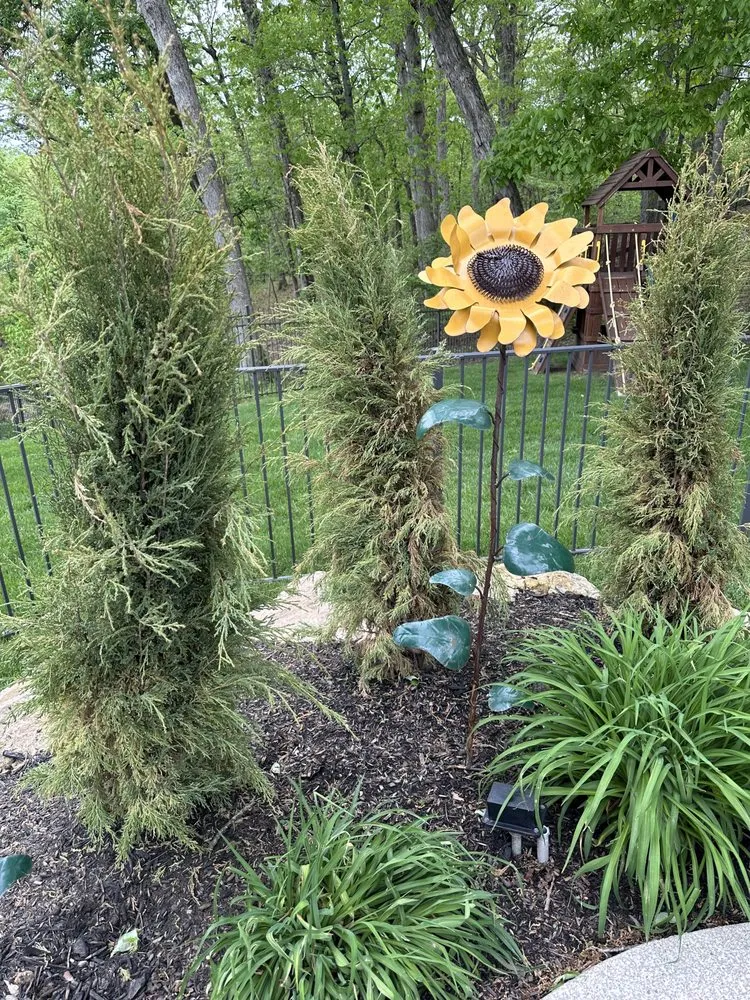 Local lawn mowing service in St. Peters, MO by Done Right Landscapes