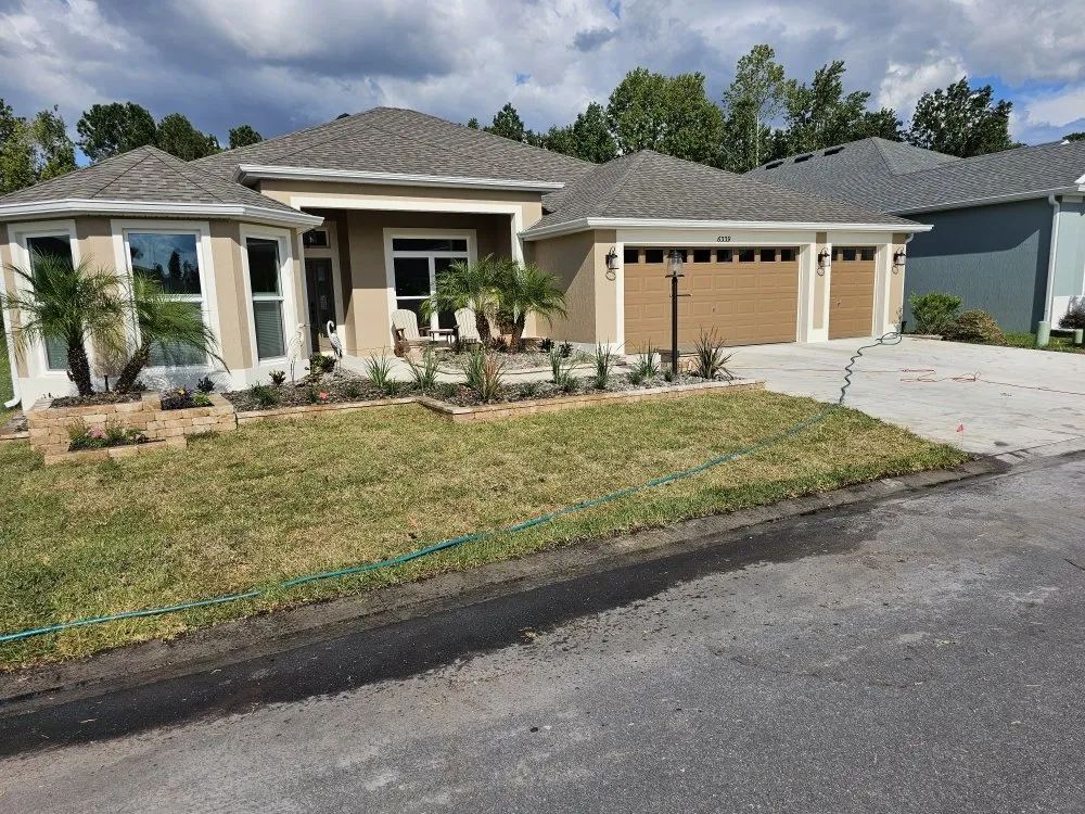 Professional lawn mowing service for residential properties across Umatilla, FL - Done Right Lawn & Landscaping