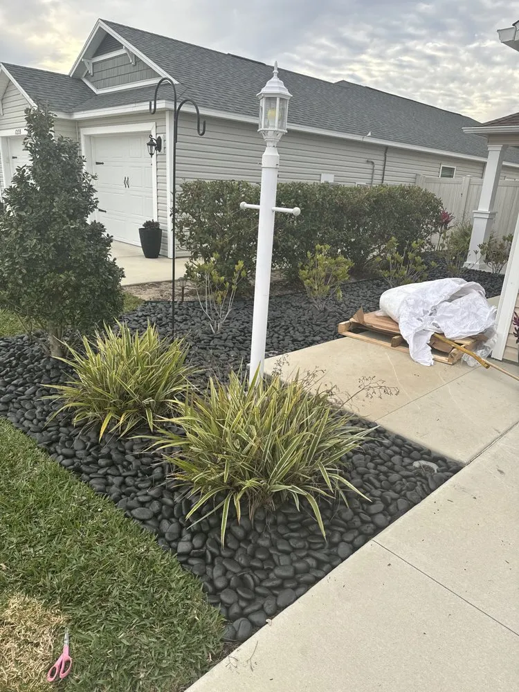 Professional landscaping services near you in Umatilla, FL by Done Right Lawn & Landscaping
