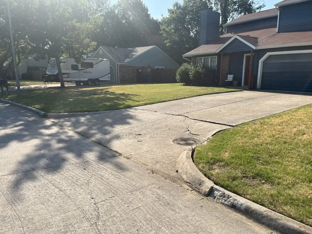 Custom lawn care service for year-round maintenance across Arlington, TX - Done Right Service Pros