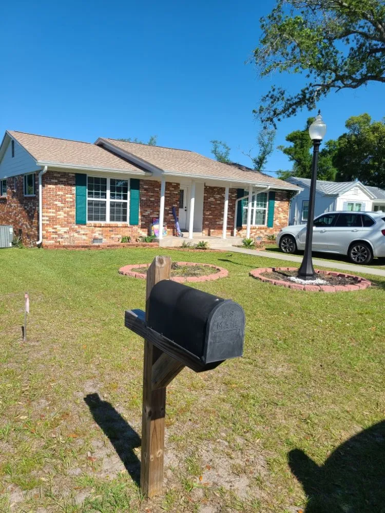 Trusted lawn care service in Panama City, FL - Done Rite Lawn Maintenance