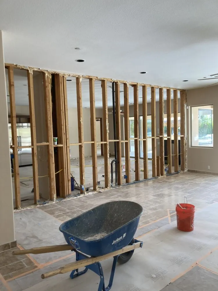 Professional garden landscaping in Palm Springs, CA - Donis Landscape and Maintenance