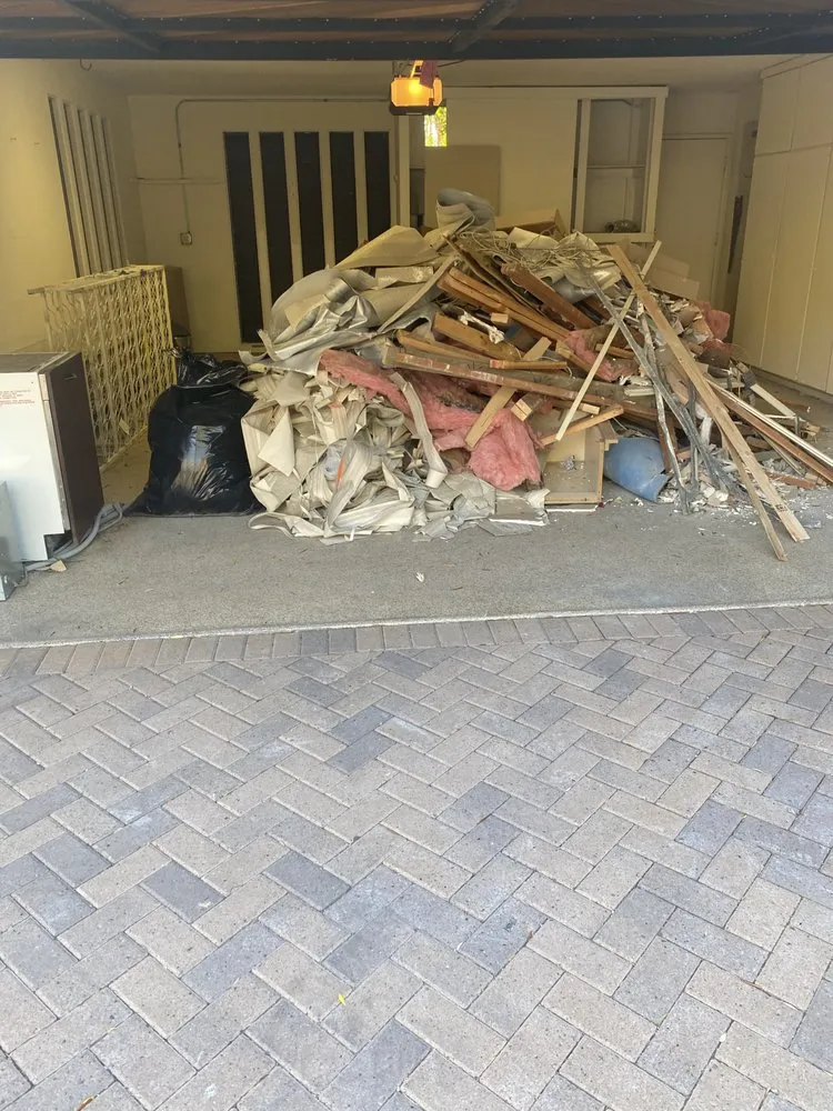 Trusted lawn care service with custom design across Palm Springs, CA - Donis Landscape and Maintenance