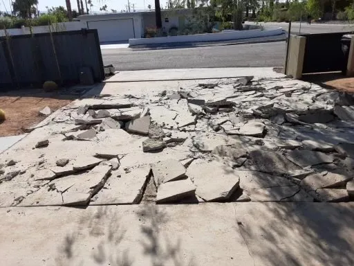 Custom yard maintenance in Palm Springs, CA by Donis Landscape and Maintenance