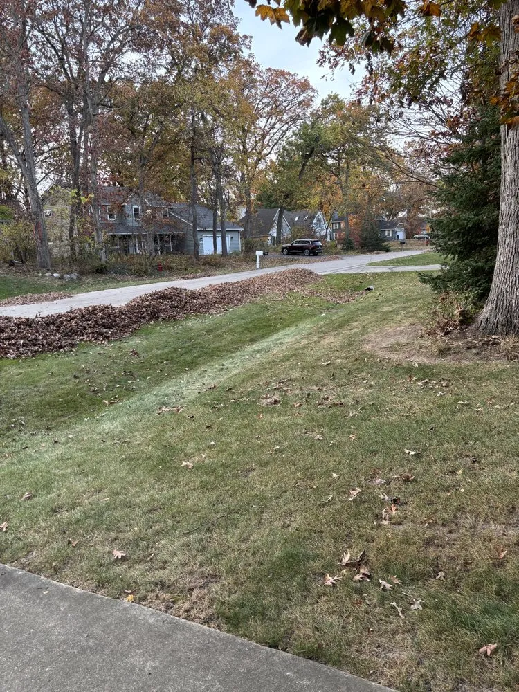 Expert garden landscaping experts serving Elkhorn, WI - Donley Seasonal Maintenance