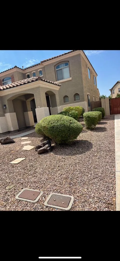 Custom residential landscaping in Casa Grande, AZ by Donny & Sons Landscaping