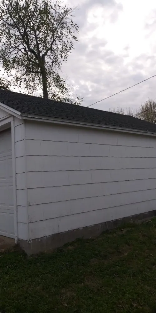 Professional yard maintenance experts serving Swansea, IL - Don's Home Remodeling