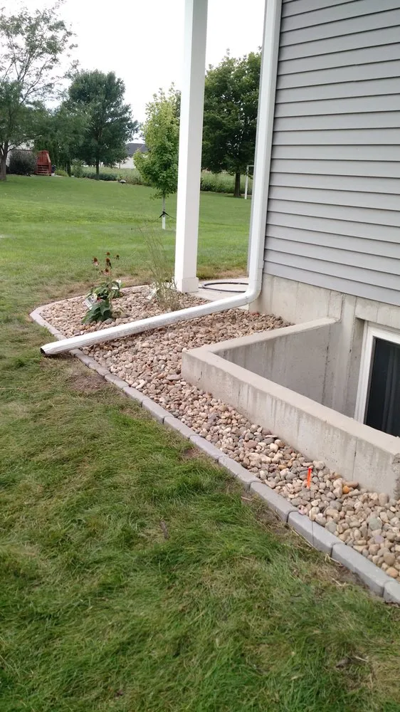 Local landscape design experts serving David City, NE - Don’s Lawn Care