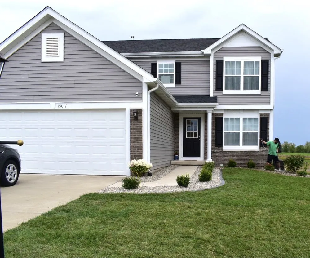 Expert landscaping services in Tinley Park, IL by Don's Quality Lawn Maintenance