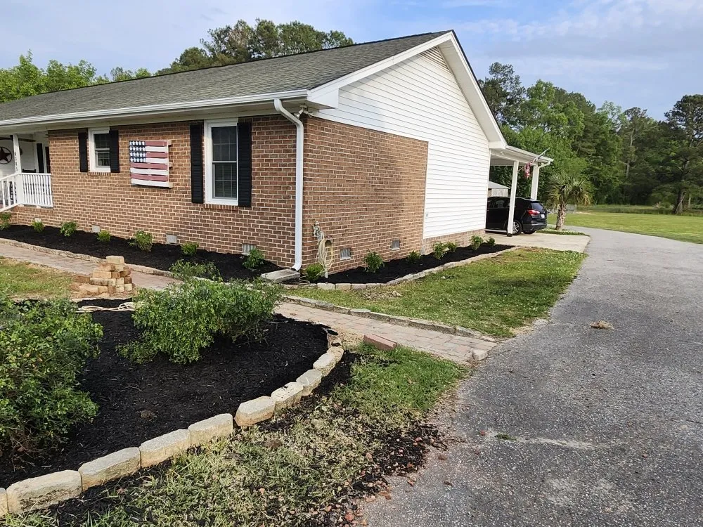 Expert lawn care service in Conway, SC by Don”t Do It Yourself Lawn Care