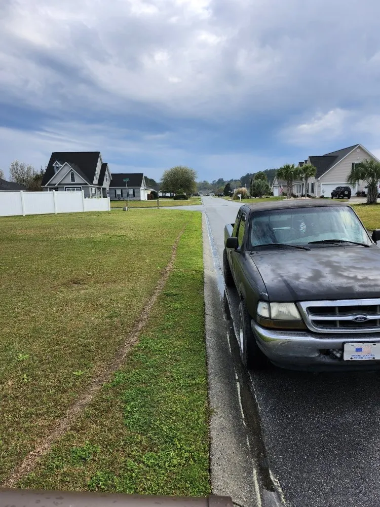 Custom landscape installation experts serving Conway, SC - Don”t Do It Yourself Lawn Care