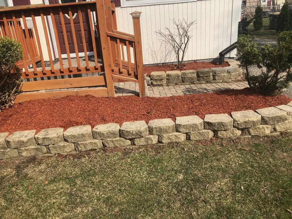 Local garden landscaping in Batavia, IL - Dorado’s Landscaping Service
