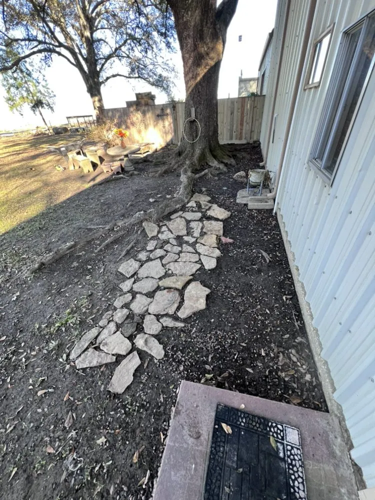 Top-rated yard cleanup service in New Iberia, LA - Dore’s Landscapes