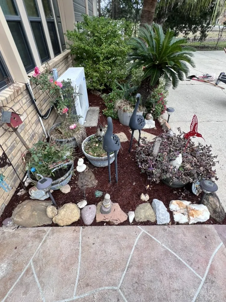 Professional garden landscaping experts serving New Iberia, LA - Dore’s Landscapes