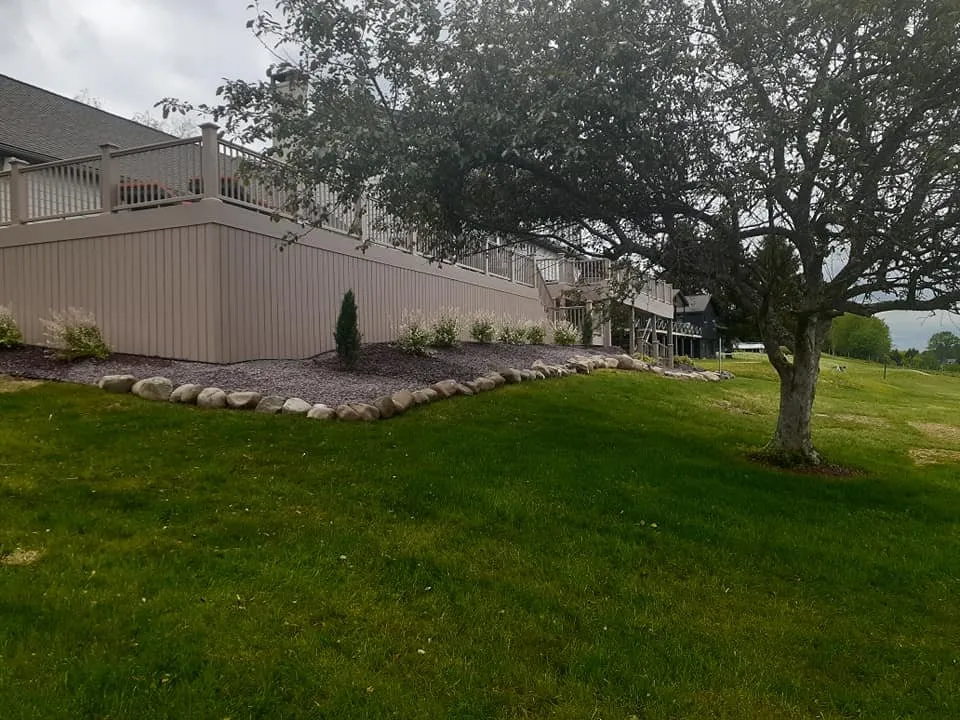 Top-rated garden landscaping in Jamestown, NY by Dorler Landscape Designs