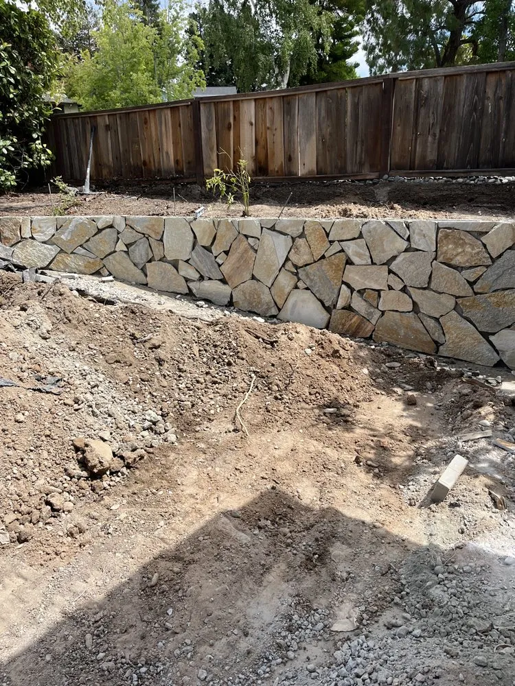 Custom landscape installation experts serving Sunnyvale, CA - Doro’s Landscaping