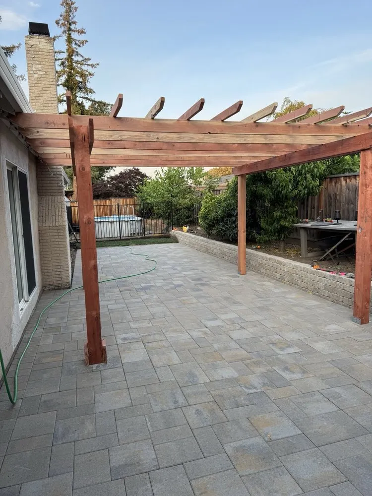 Expert landscape installation experts serving Sunnyvale, CA - Doro’s Landscaping