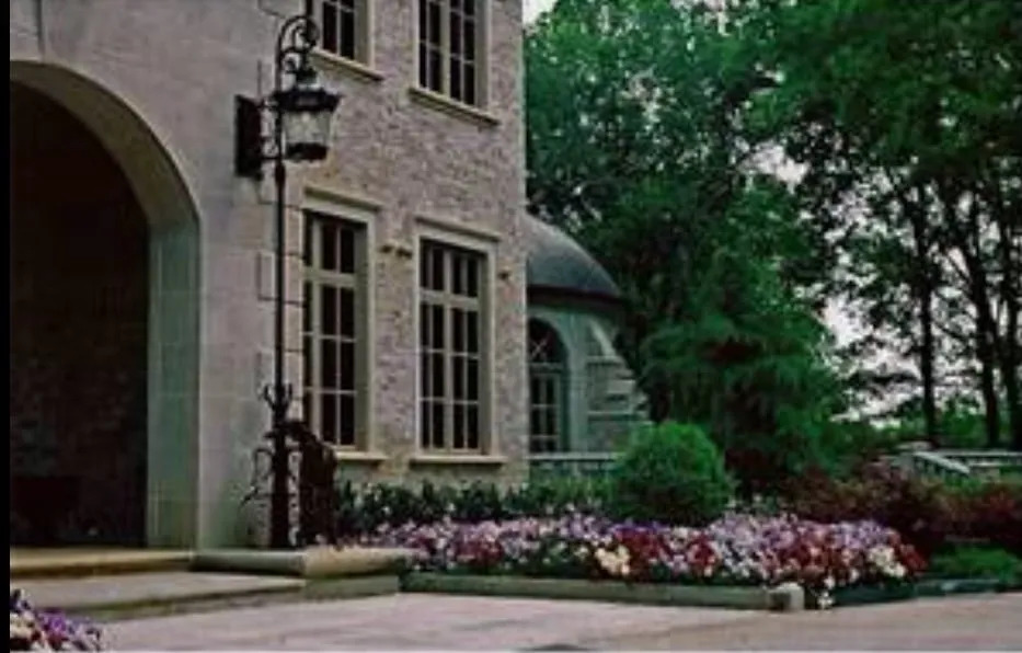 Trusted lawn mowing service for homes in Collierville, TN by Dorriety Landscape