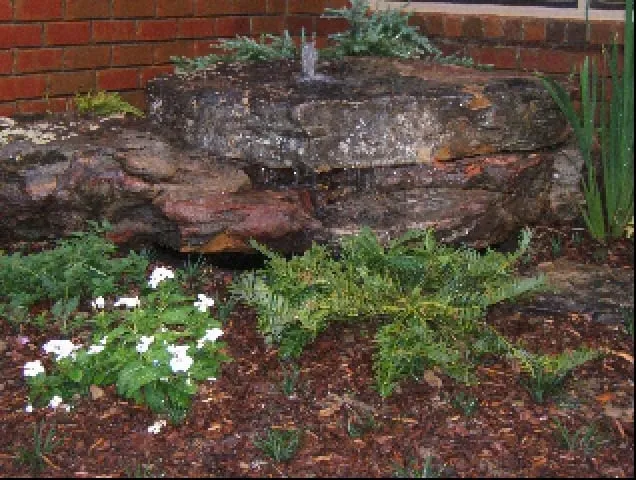 Local garden landscaping in Collierville, TN by Dorriety Landscape