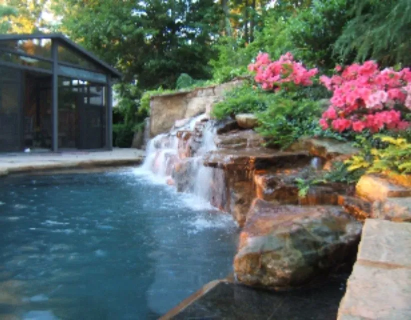 Custom lawn care service experts serving Collierville, TN - Dorriety Landscape