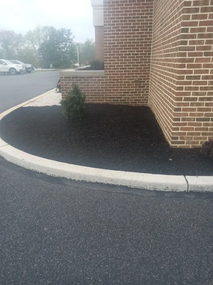 Affordable yard maintenance in Thomasville, PA by Dorsey's Property Maintenance