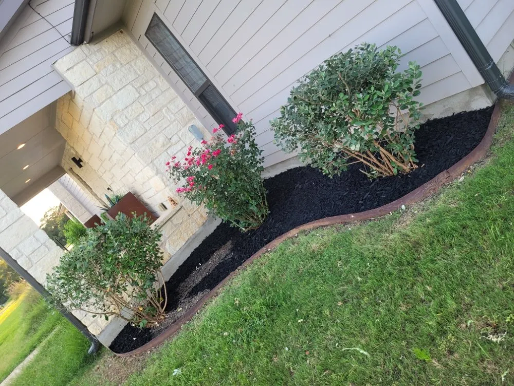 Affordable yard cleanup service in Elgin, TX - Dosbros Landscaping