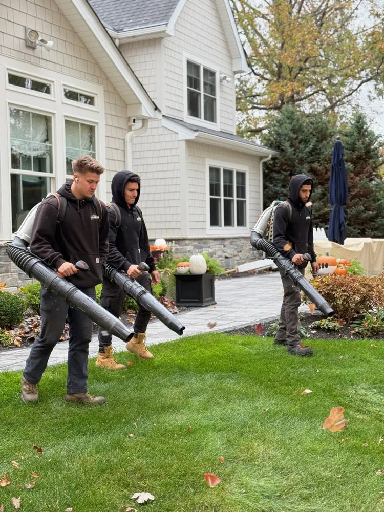 Top-rated garden landscaping experts serving Bay Village, OH - Doskoch Lawn Care