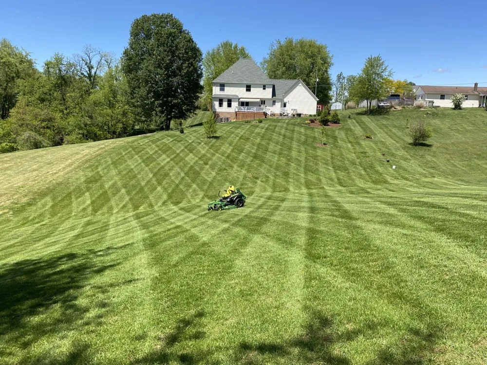 Top-rated outdoor landscaping in Abingdon, VA - Doss Lawn Care