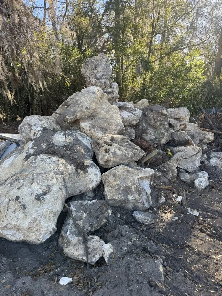 Affordable residential landscaping in Inglis, FL - Double D Land & Tree