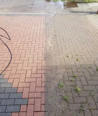 Double D Landscape Logo