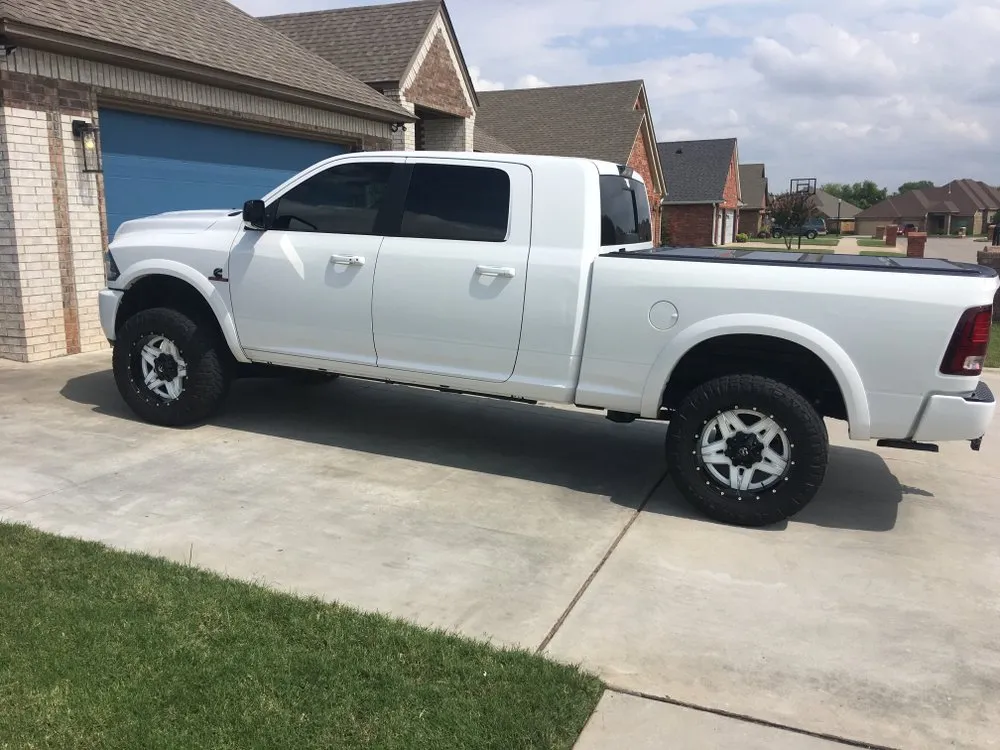 Custom lawn care service in Oklahoma City, OK by Double D Lawn And Mobile Detailing Service