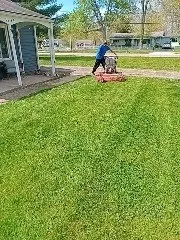 Trusted yard cleanup service for outdoor upgrades in Cincinnati, OH by Double Diamond Lawn Care