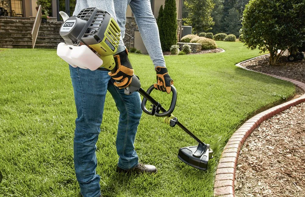 Reliable lawn care service in Terra Alta, WV - Double K Lawn Mowing