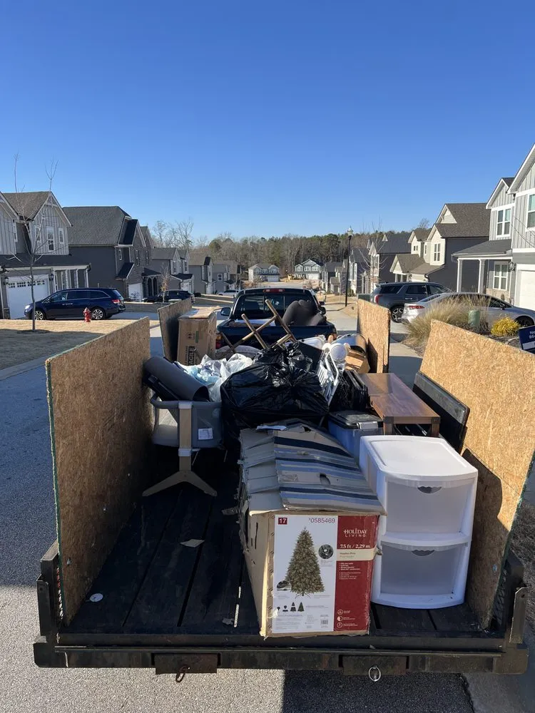 Expert landscaping services experts serving Greenville, SC - Double R Hauling