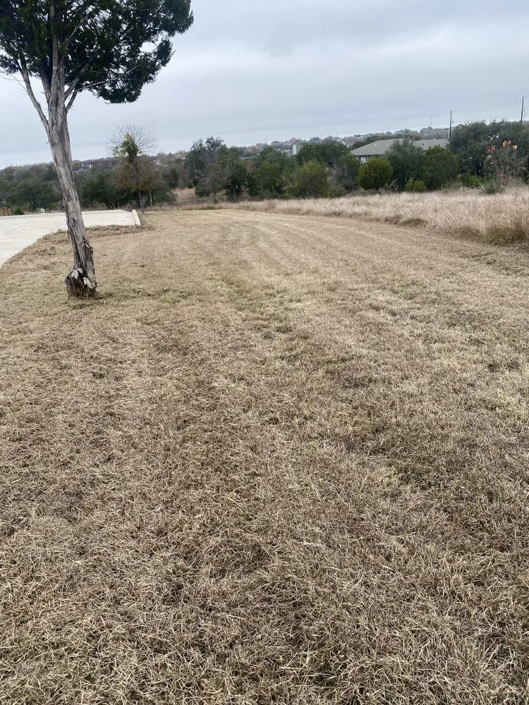 Affordable garden landscaping experts serving Leander, TX - Double R Lawn & Landscaping