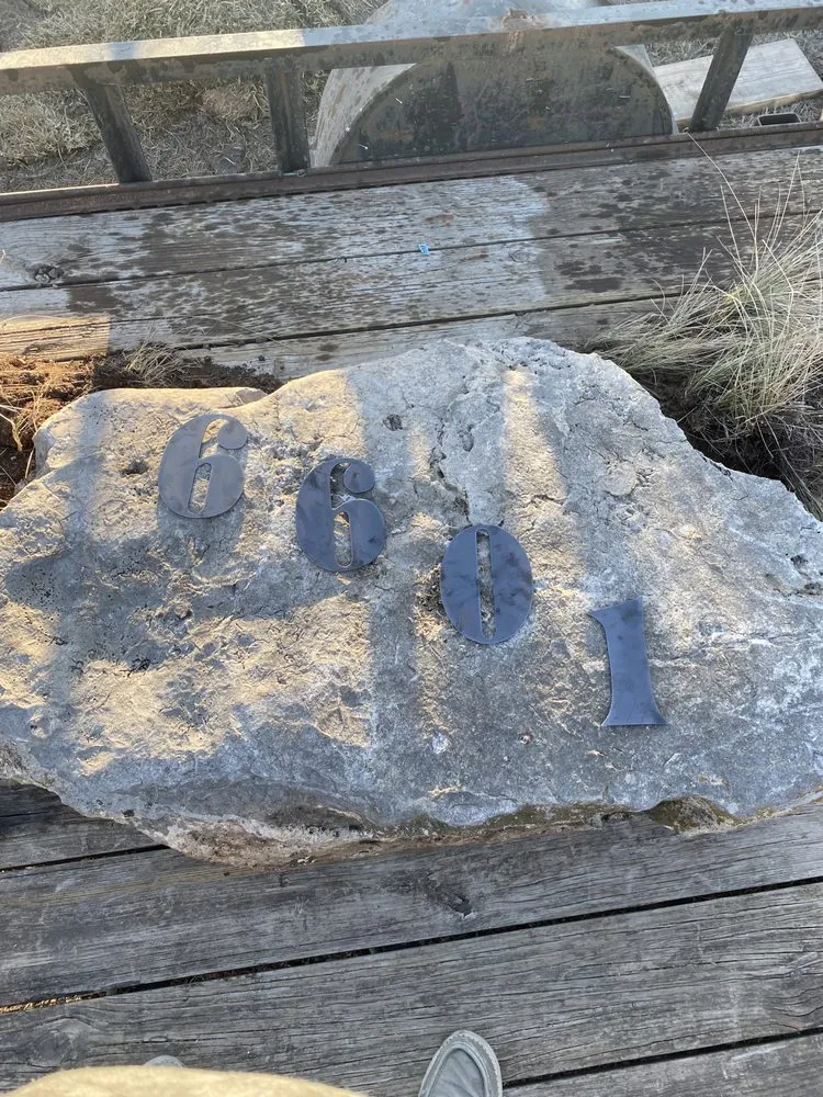 Affordable lawn mowing service in Leander, TX - Double R Lawn & Landscaping