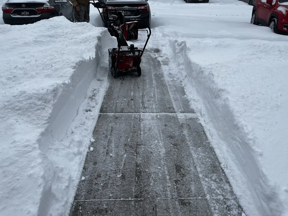 Top-rated landscaping services in Des Moines, IA by Double Take Lawn Services