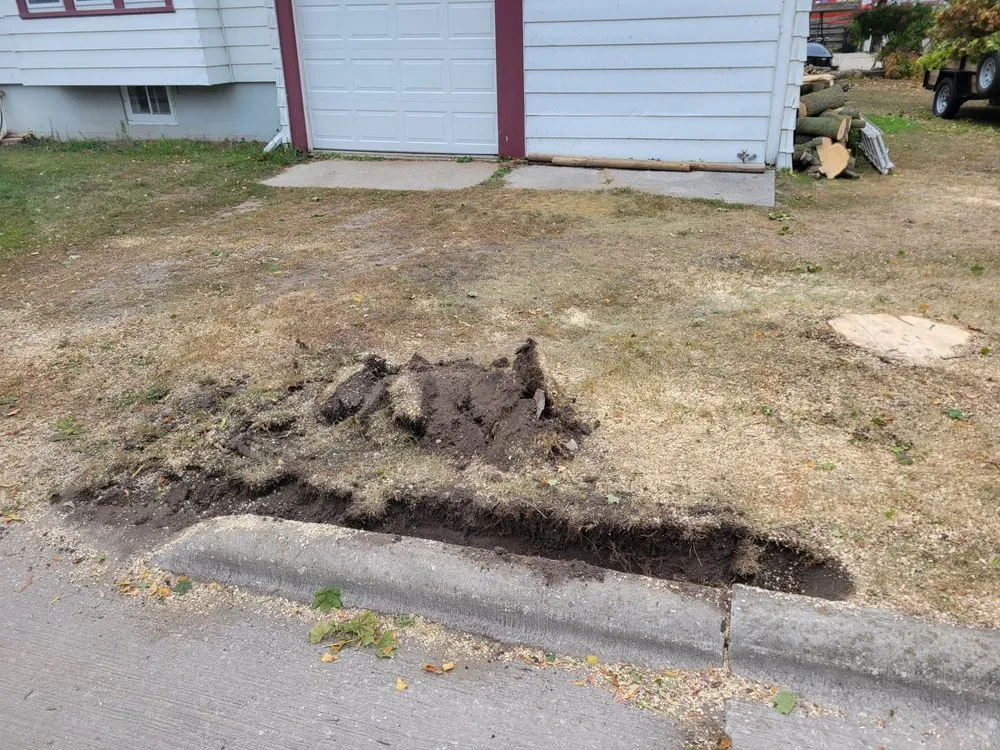 Custom garden landscaping with custom design in Manitowoc, WI by Douds Repair