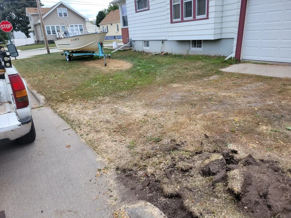Reliable landscaping services in Manitowoc, WI - Douds Repair