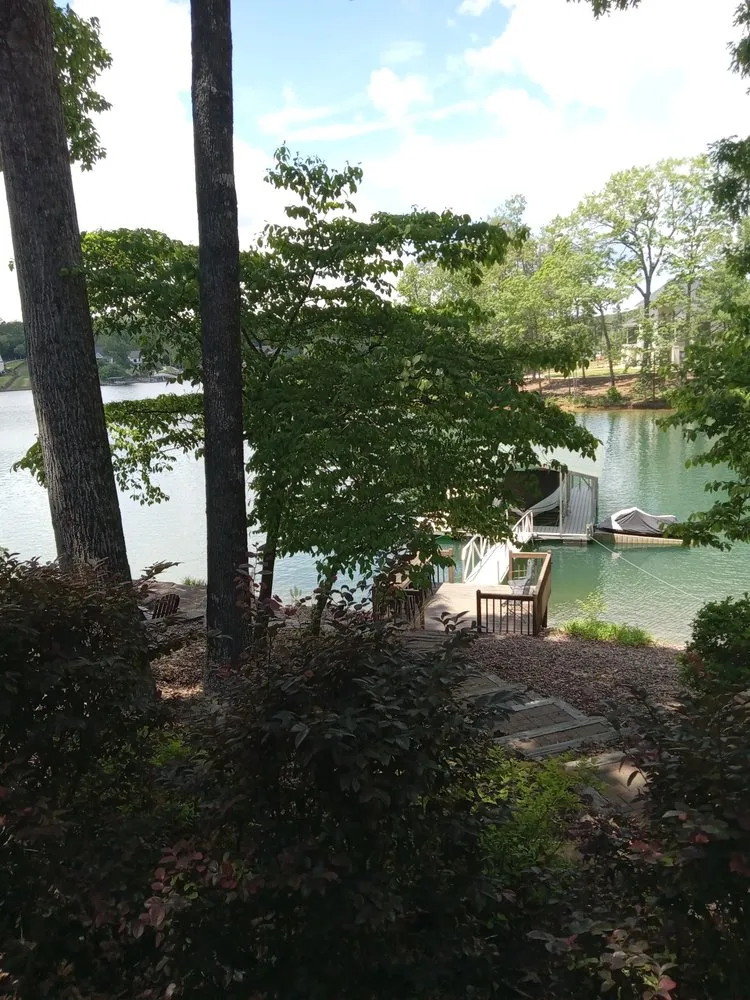 Trusted outdoor landscaping near you across Seneca, SC - Douglas Tree