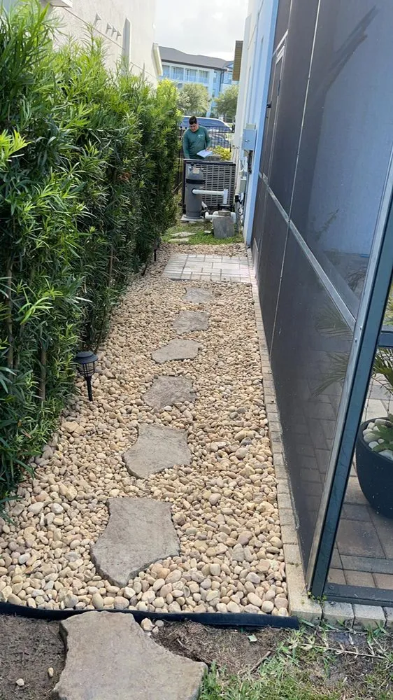 Top-rated garden landscaping for outdoor upgrades across Windermere, FL - Doug's Landscape