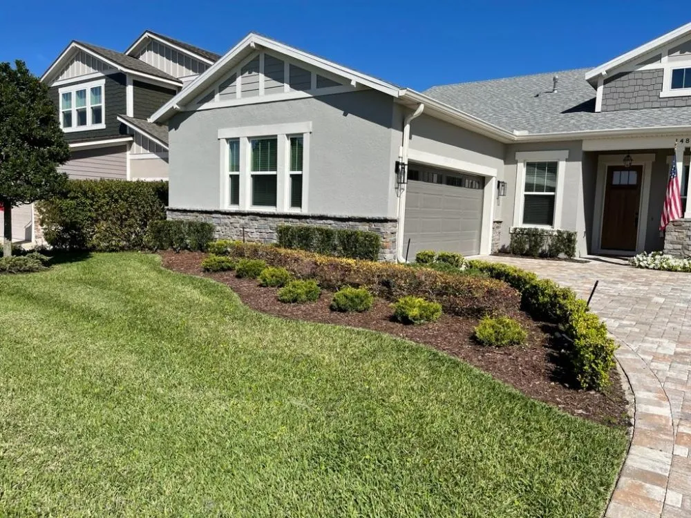 Top-rated yard cleanup service for outdoor upgrades across Windermere, FL - Doug's Landscape