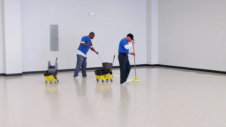 Custom lawn care service in Lynchburg, VA - Doug's Lawn And Cleaning Services