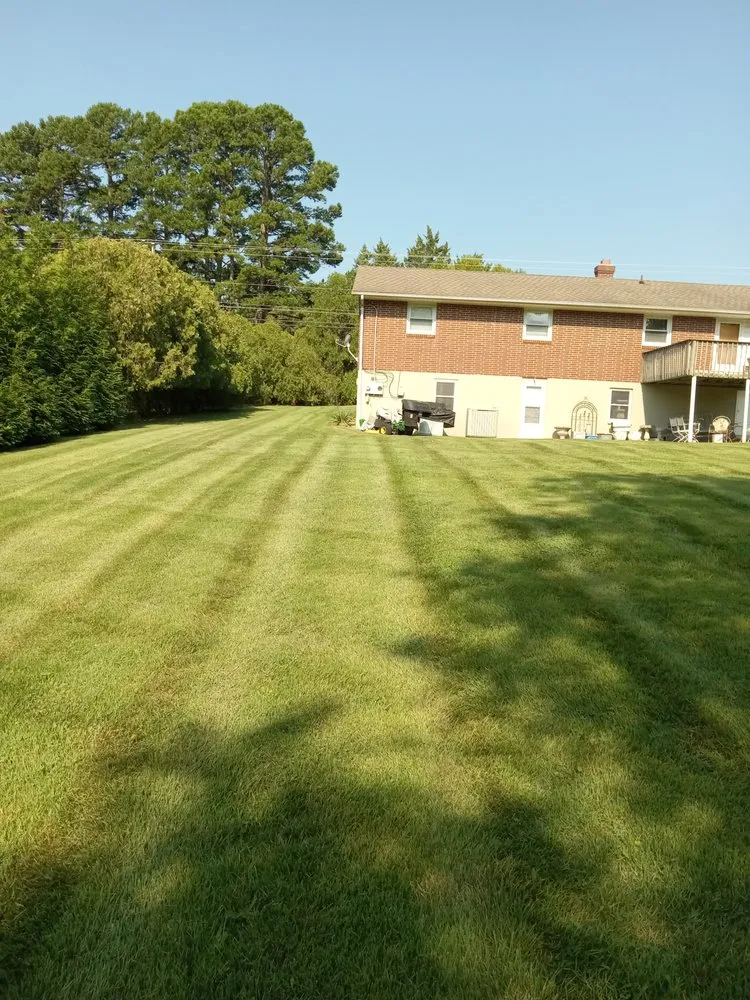 Local garden landscaping with custom design across Gretna, VA - Dougs Lawnz