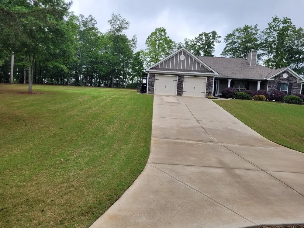 Custom outdoor landscaping in Statham, GA - Dove Creek Landscaping