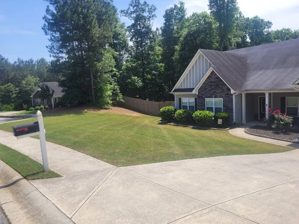 Custom yard maintenance for beautiful yards across Statham, GA - Dove Creek Landscaping