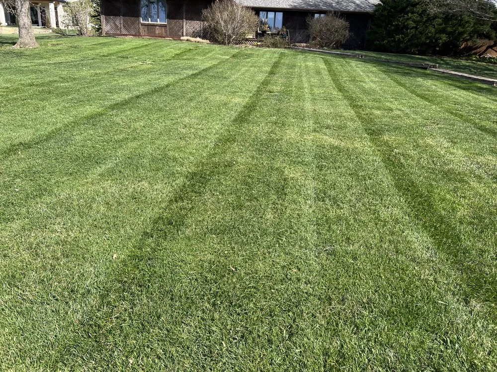 Trusted garden landscaping in Highland, KS - Dove Creek Premier